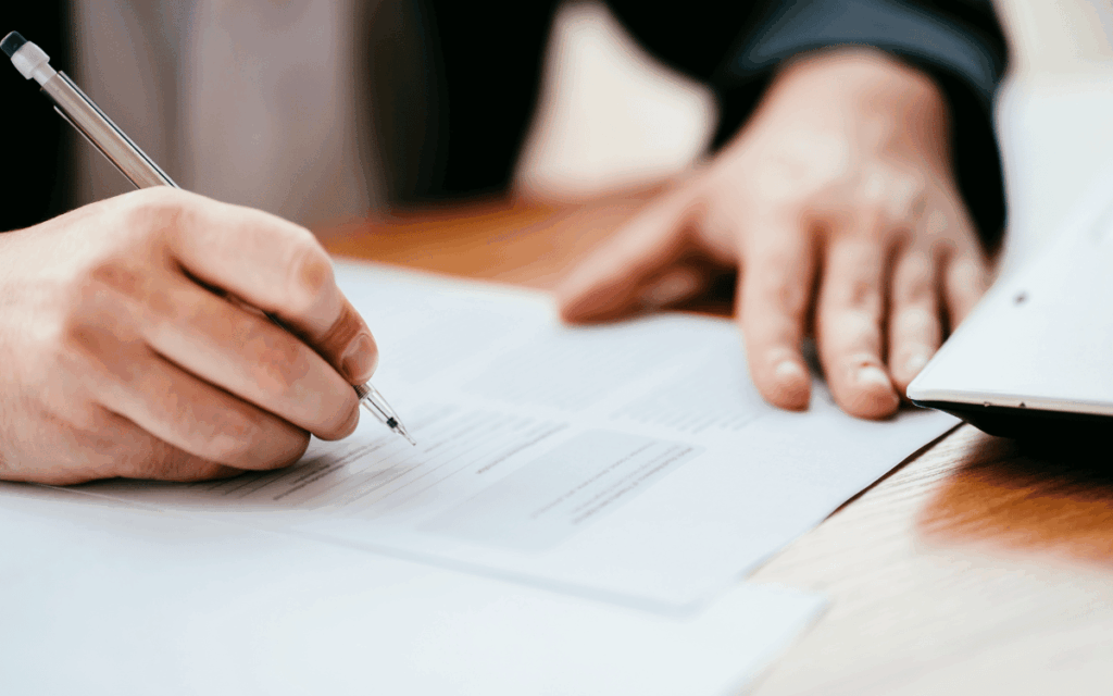 Gestión profesional de los requisitos para canjear el carnet de conducir en España